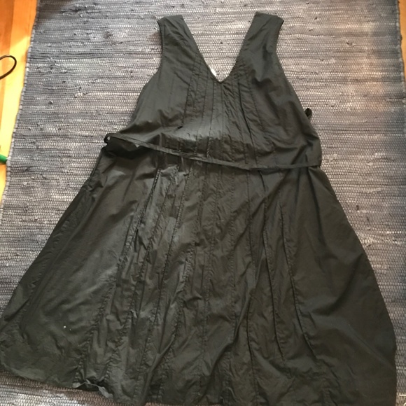 Gap A-line Pleated Dress - Picture 2 of 5